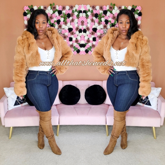 Aspen Faux Fur Jacket - Picture 4 of 4